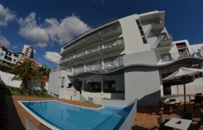  Madeira Bright Star by Petit Hotels  Фуншал